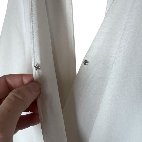 Adelyn Rae Wide Leg White Crop Jumpsuit Sz XS Culotte Belted Sleeveless Surplice - Picture 8 of 10